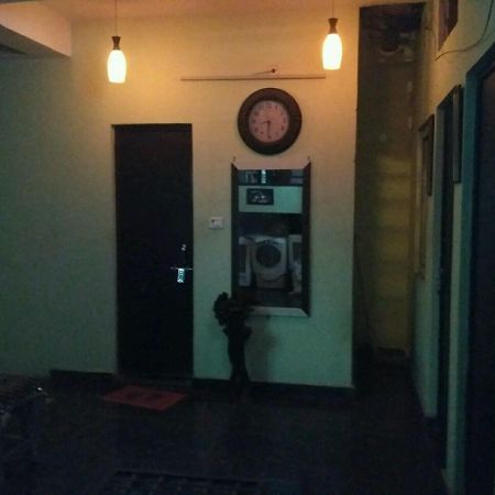 Metro House New Delhi Ngoại thất bức ảnh